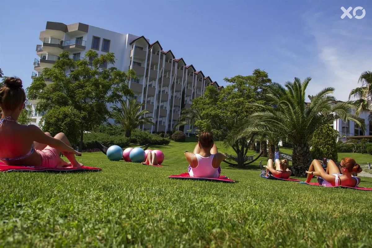 Arcanus Side Resort