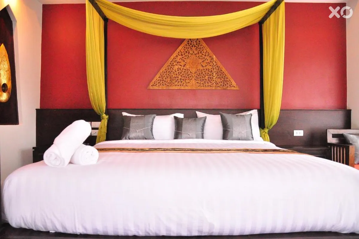 Navatara Phuket Resort
