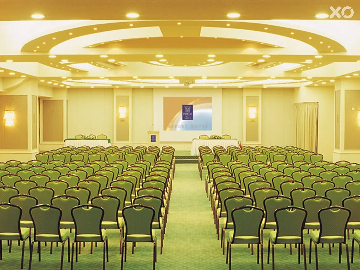 Minoa Palace Resort & Spa Hotel