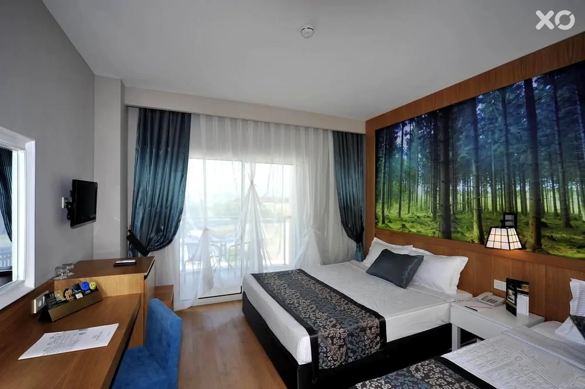Lake & River Side Hotel & Spa