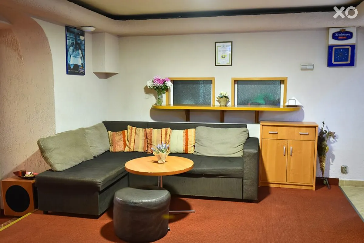 Rothmans Hotel
