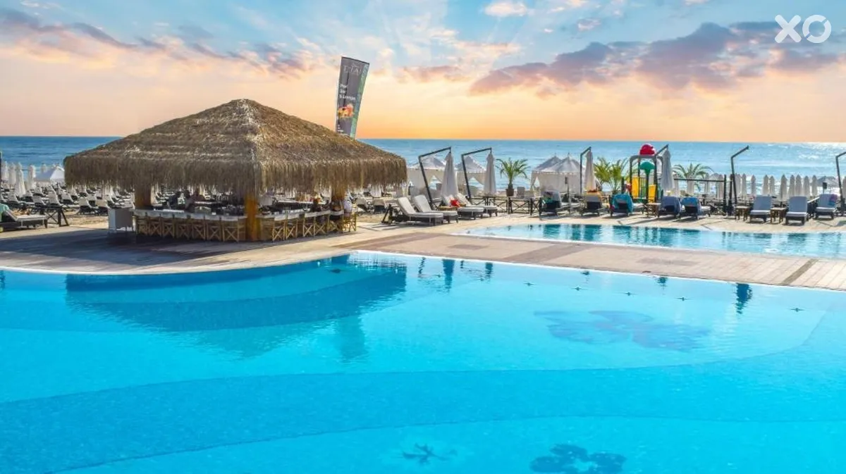 Oasis Resort & Spa
