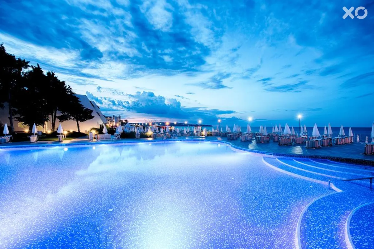 AluaSun Helios Beach