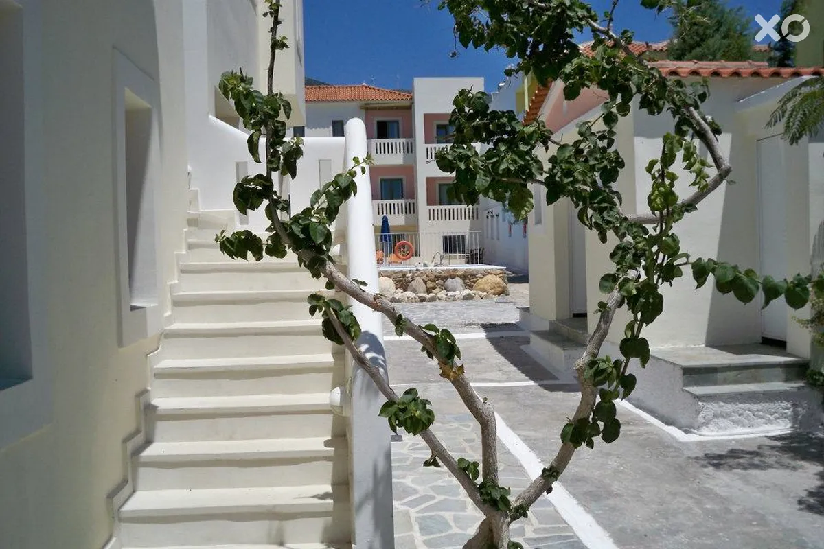 Aphrodite Hotel & Suites