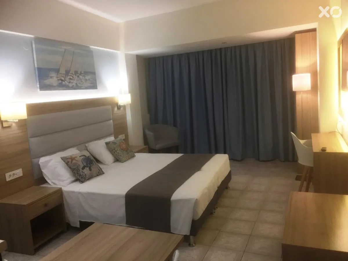 Aristo Apts