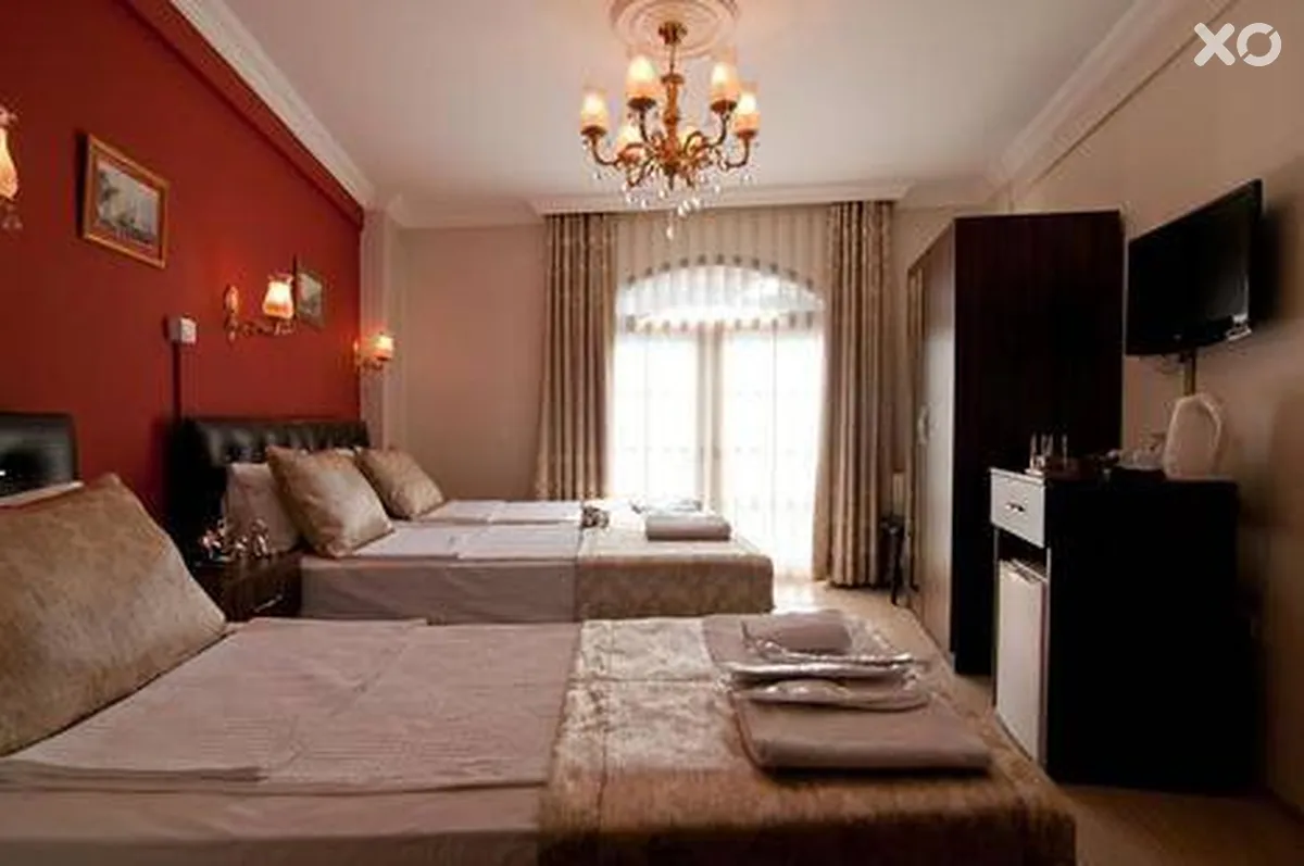 Magnificent Hotel