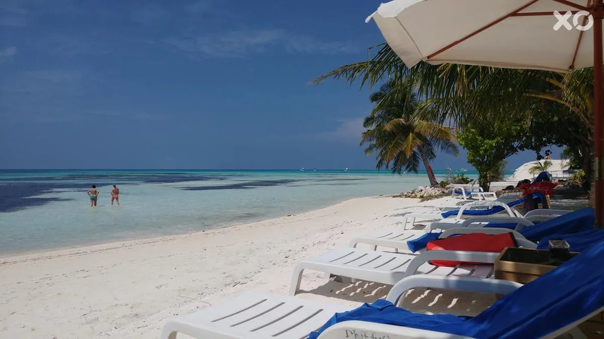 Crown Beach Hotel