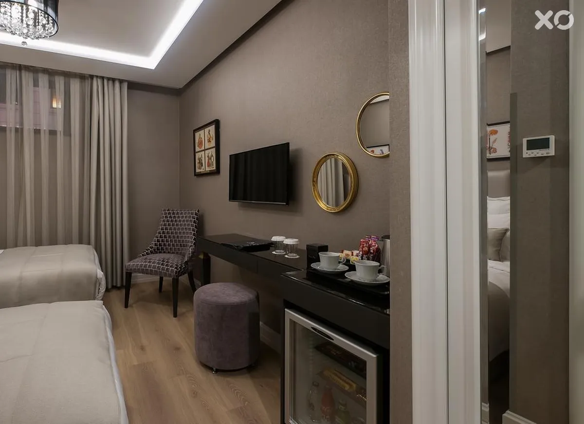 Le Petit Palace Hotel