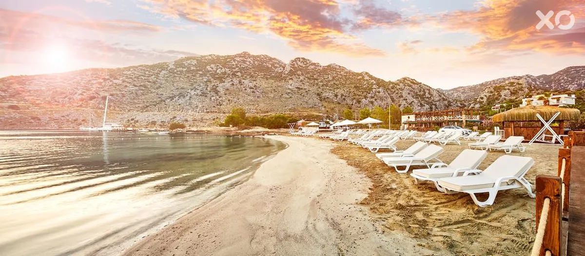 Fi Light Solto Boutique Beach