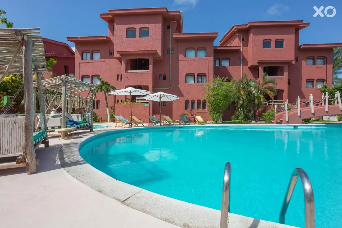 Selina Cancun Laguna