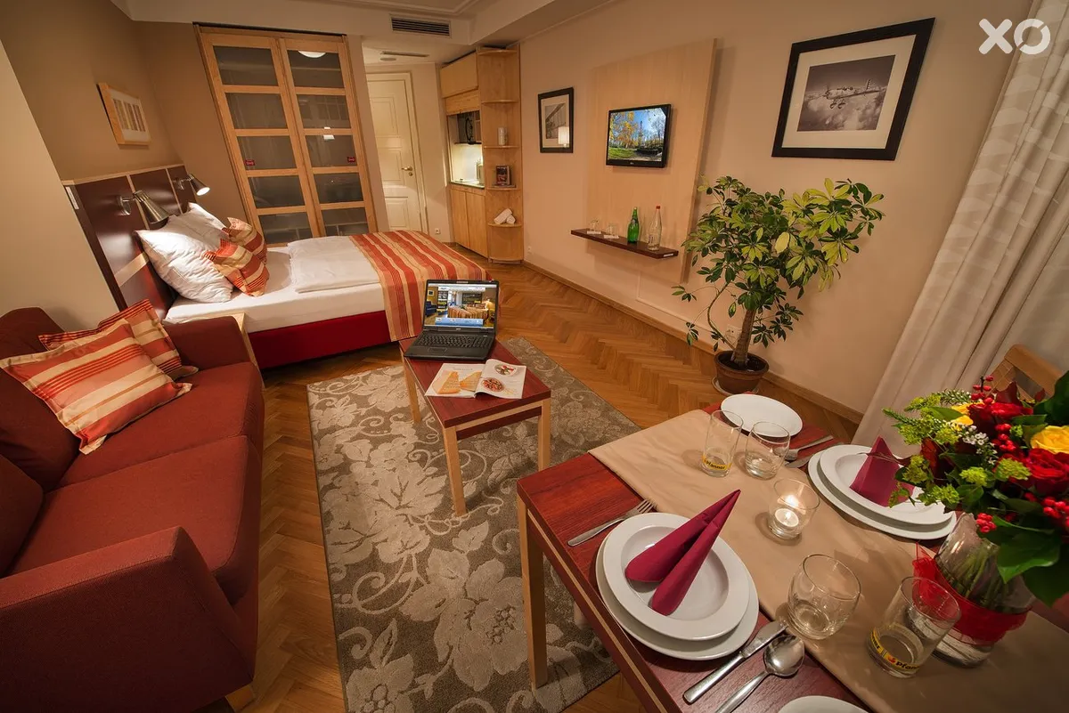 EA Hotel Julis