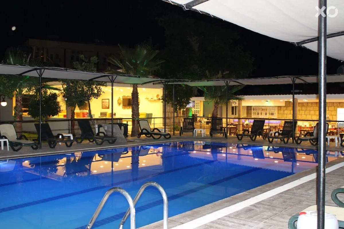 Gold Stone Hotel
