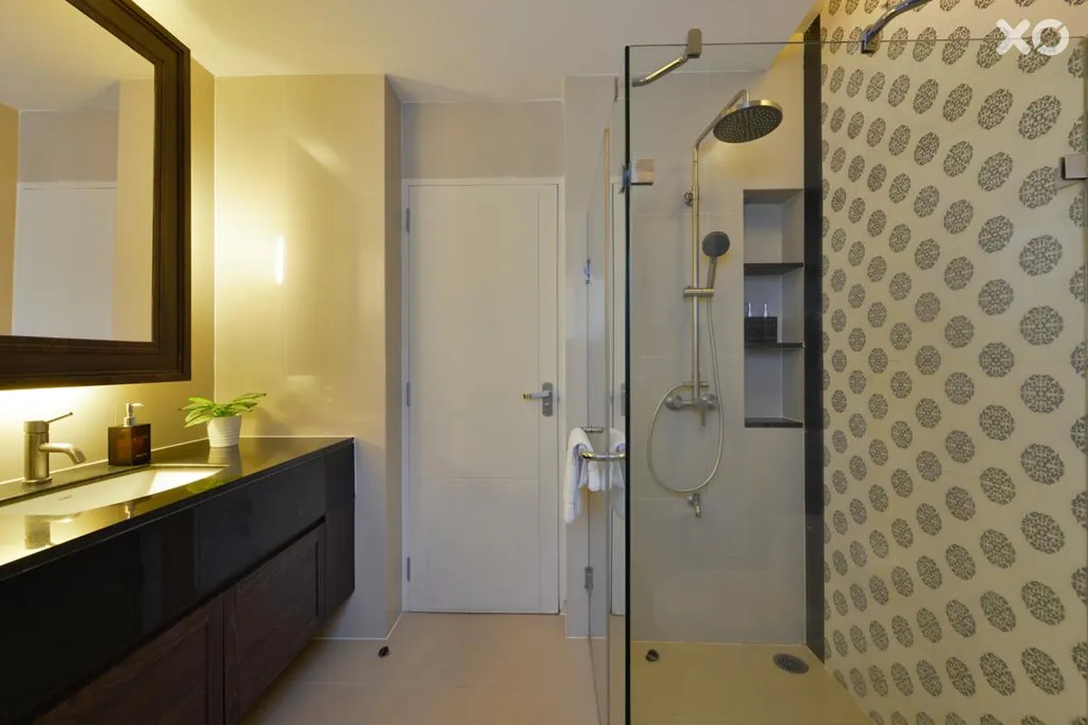 Altera Hotel & Residence