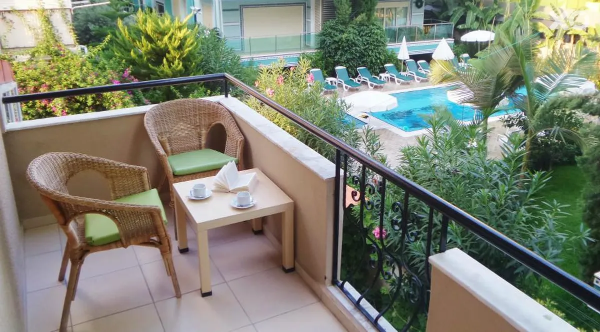 Kleopatra Carina Hotel