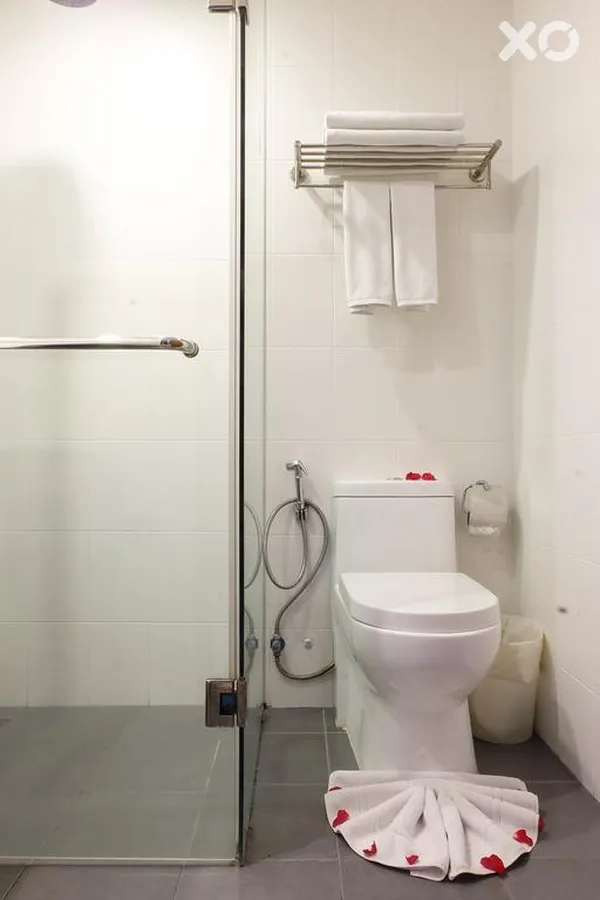 iCheck inn Central Patong