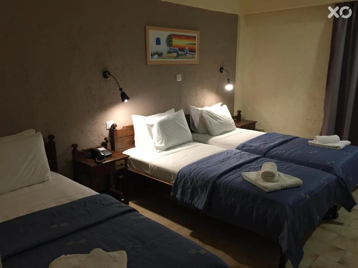 Blue Sky Hotel