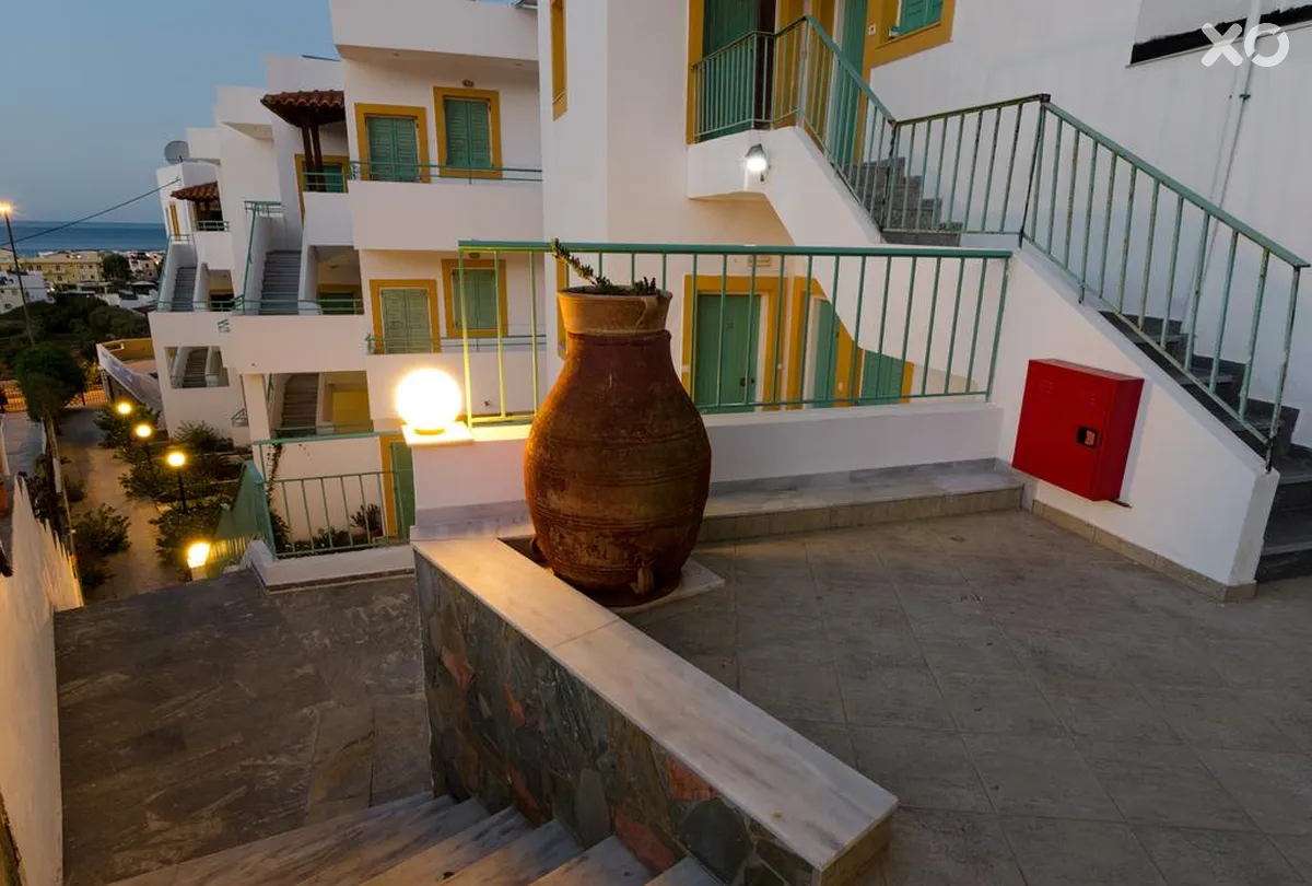 Aglaia Apartments