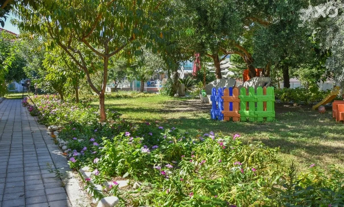 Clover Magic Altinkum Park Side