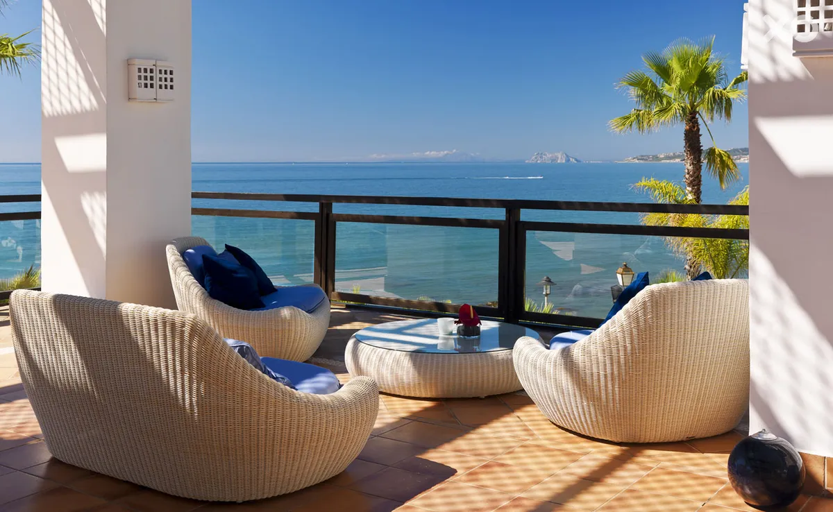 H10 Estepona Palace