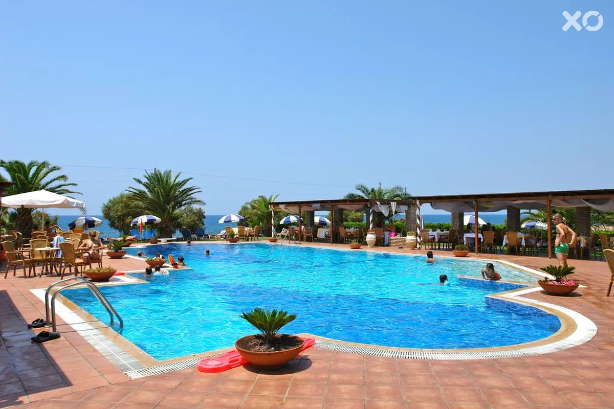 Oasis Hotel