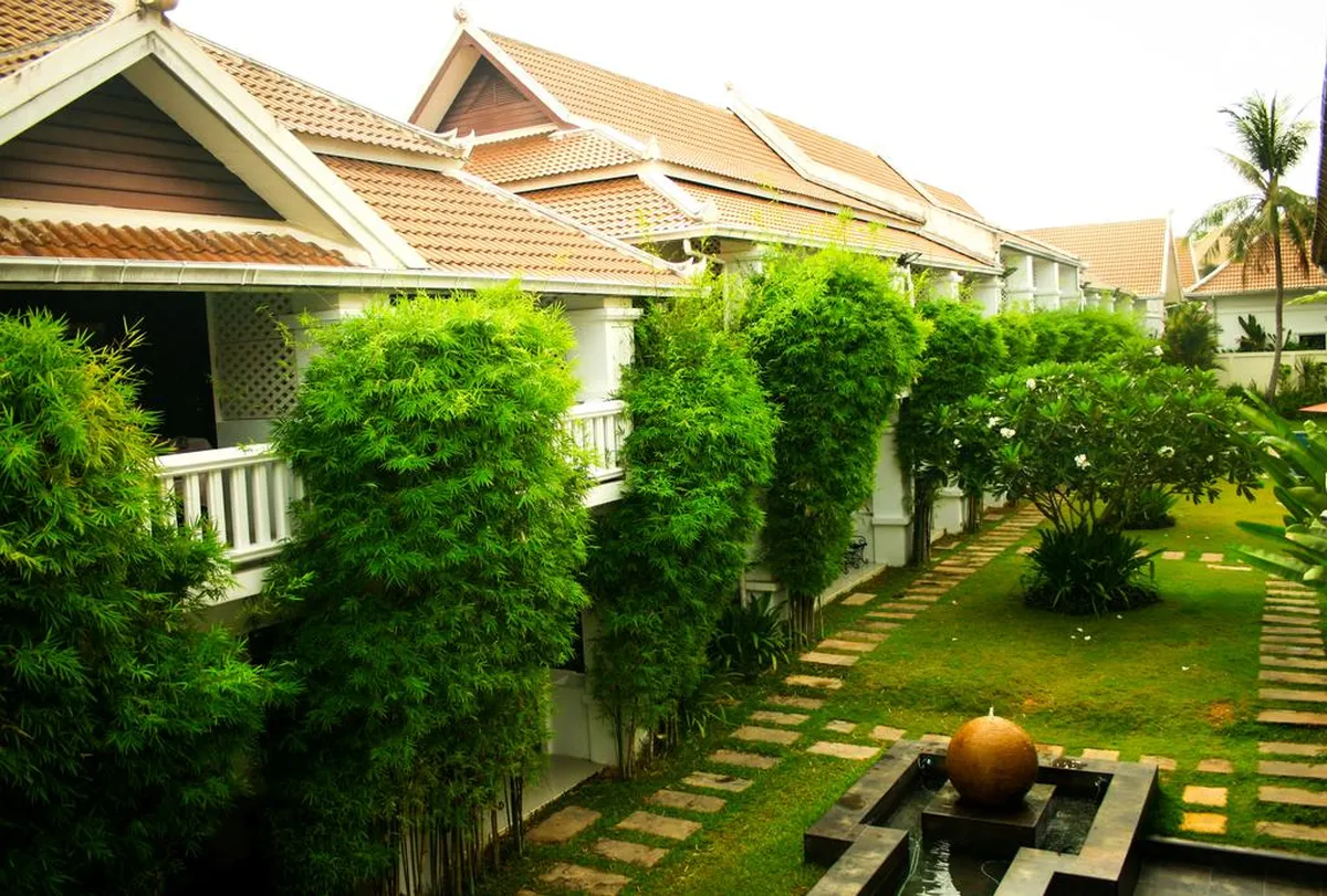 Palm Grove Resort