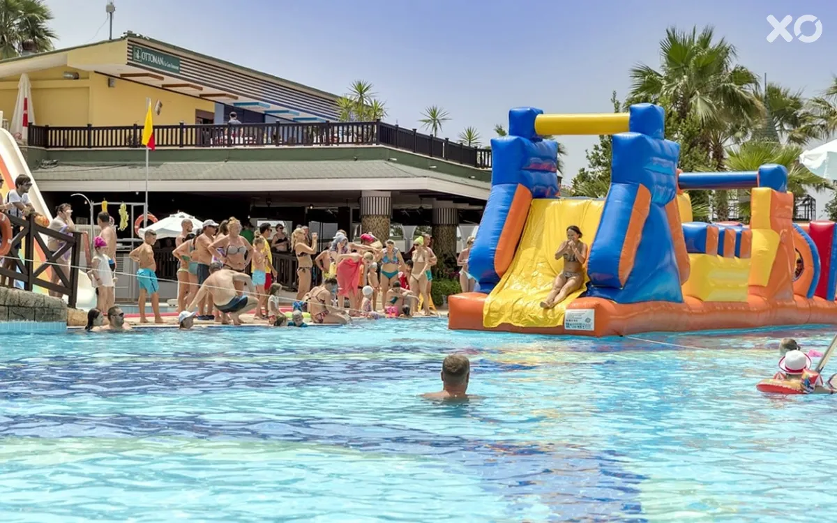 Holiday Garden Resort