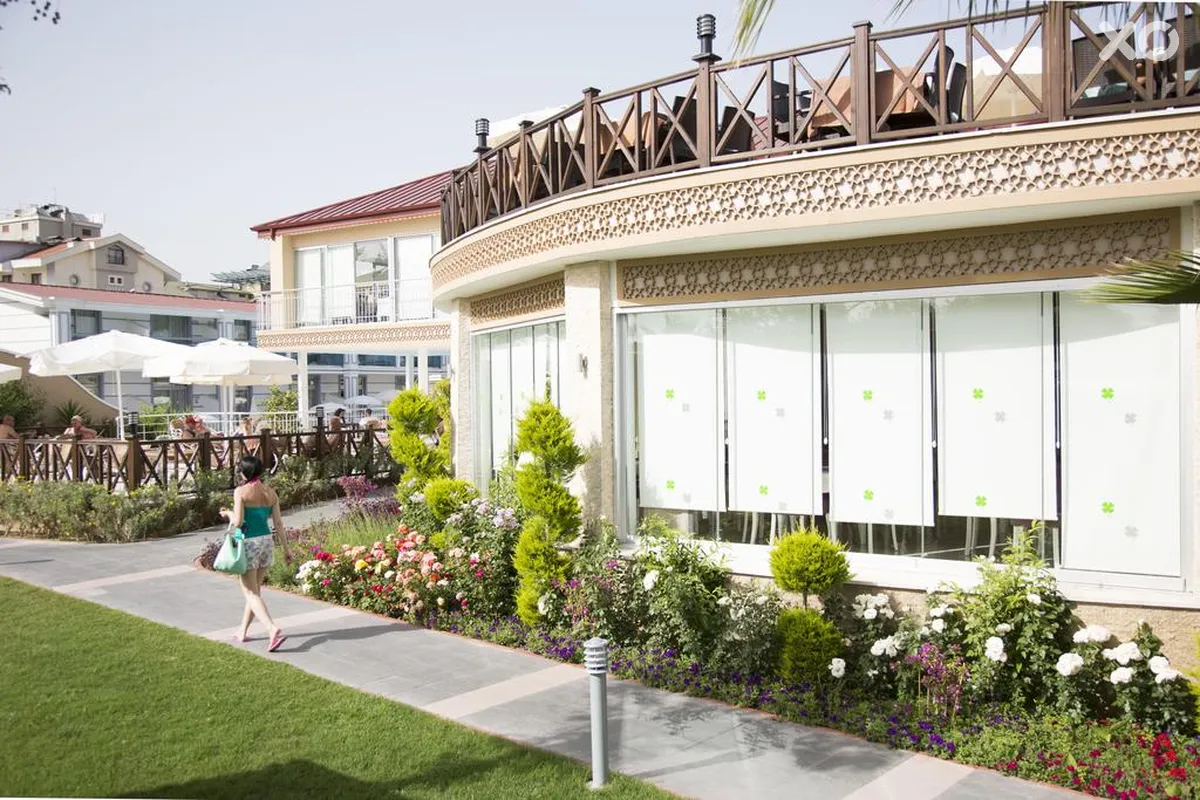 Sun Club Hotel Side
