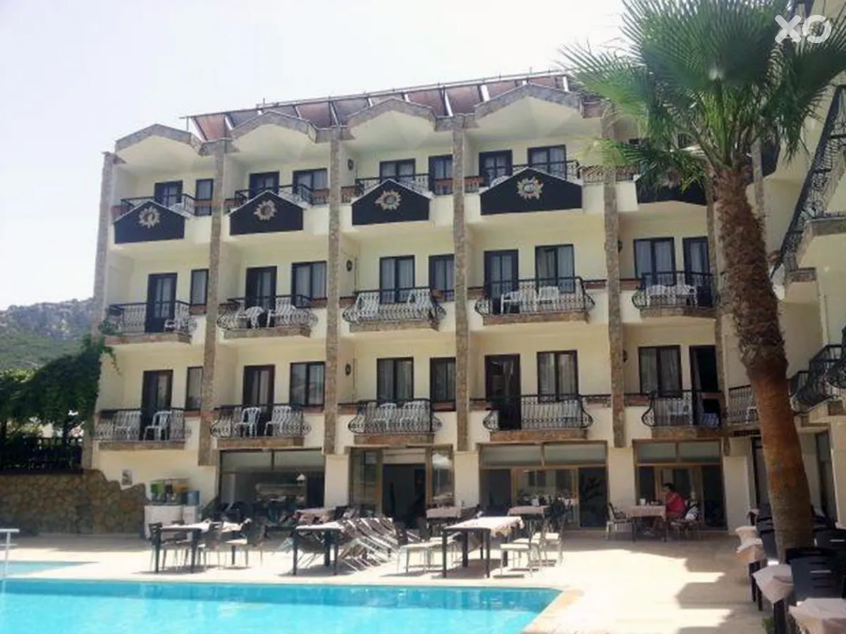 Club Herakles Hotel