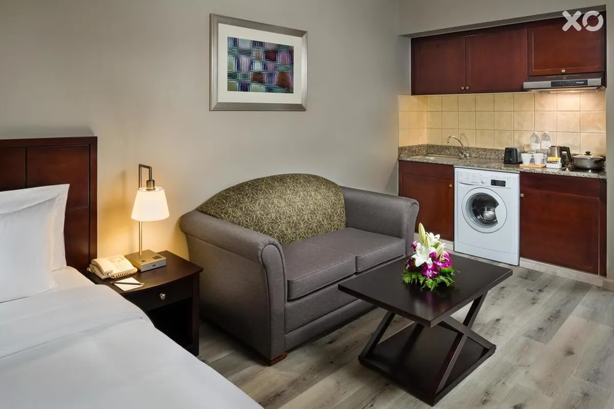 Savoy Crest Hotel Apartment