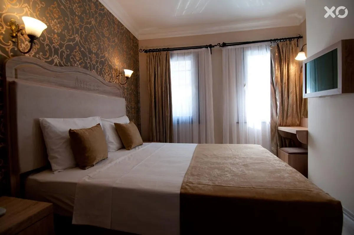 Artefes Hotel