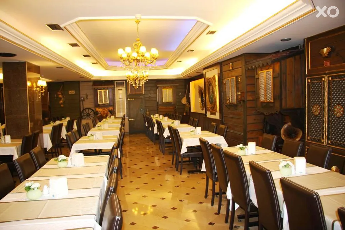 Grand Ant Hotel