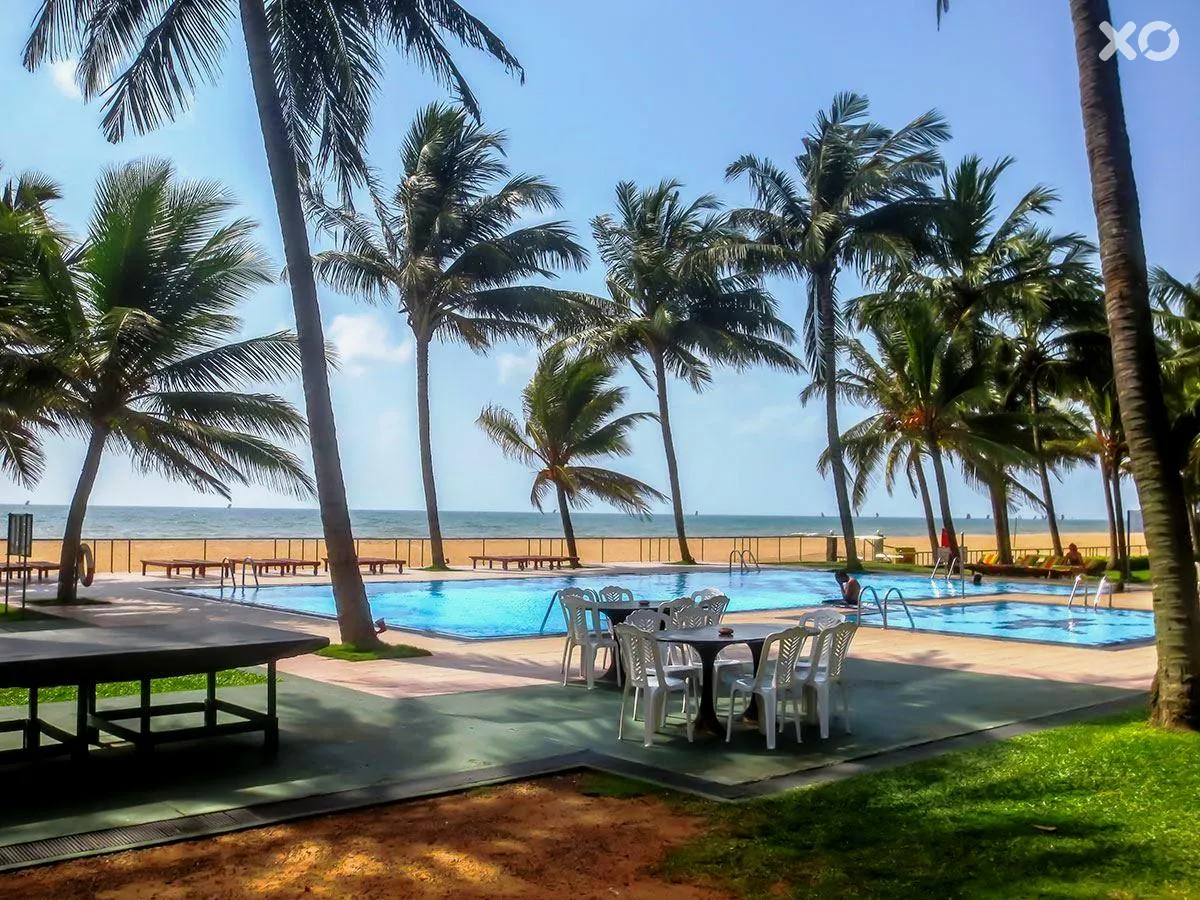 Camelot Beach Hotel
