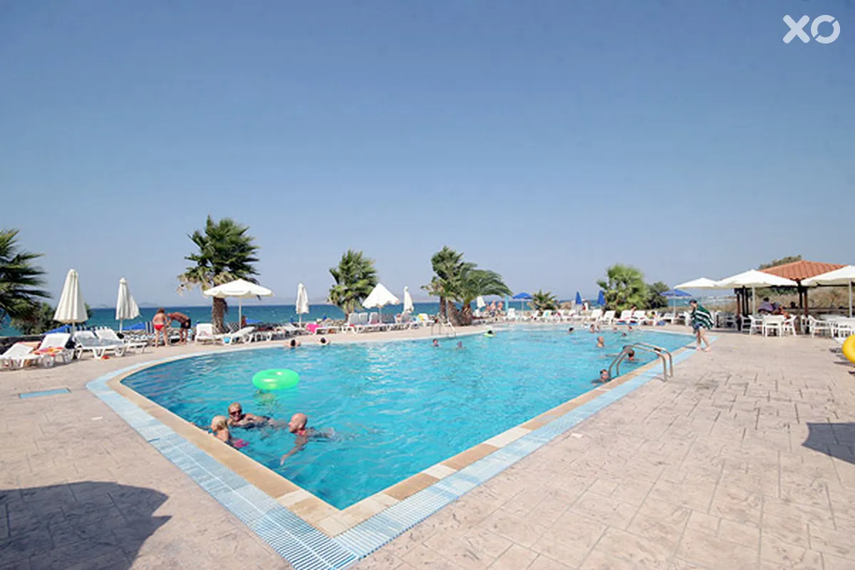 Irina Beach Hotel