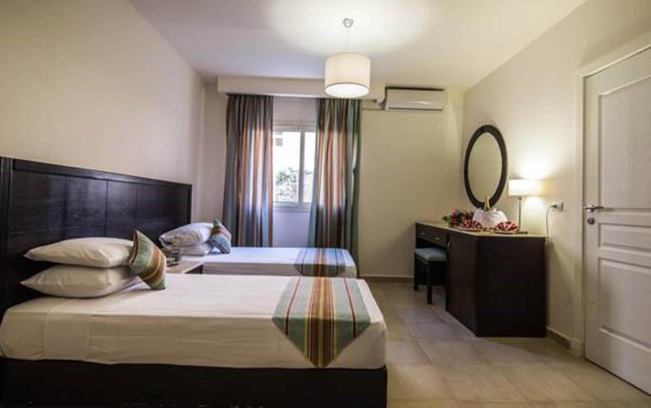 El Karma Aqua Beach Resort