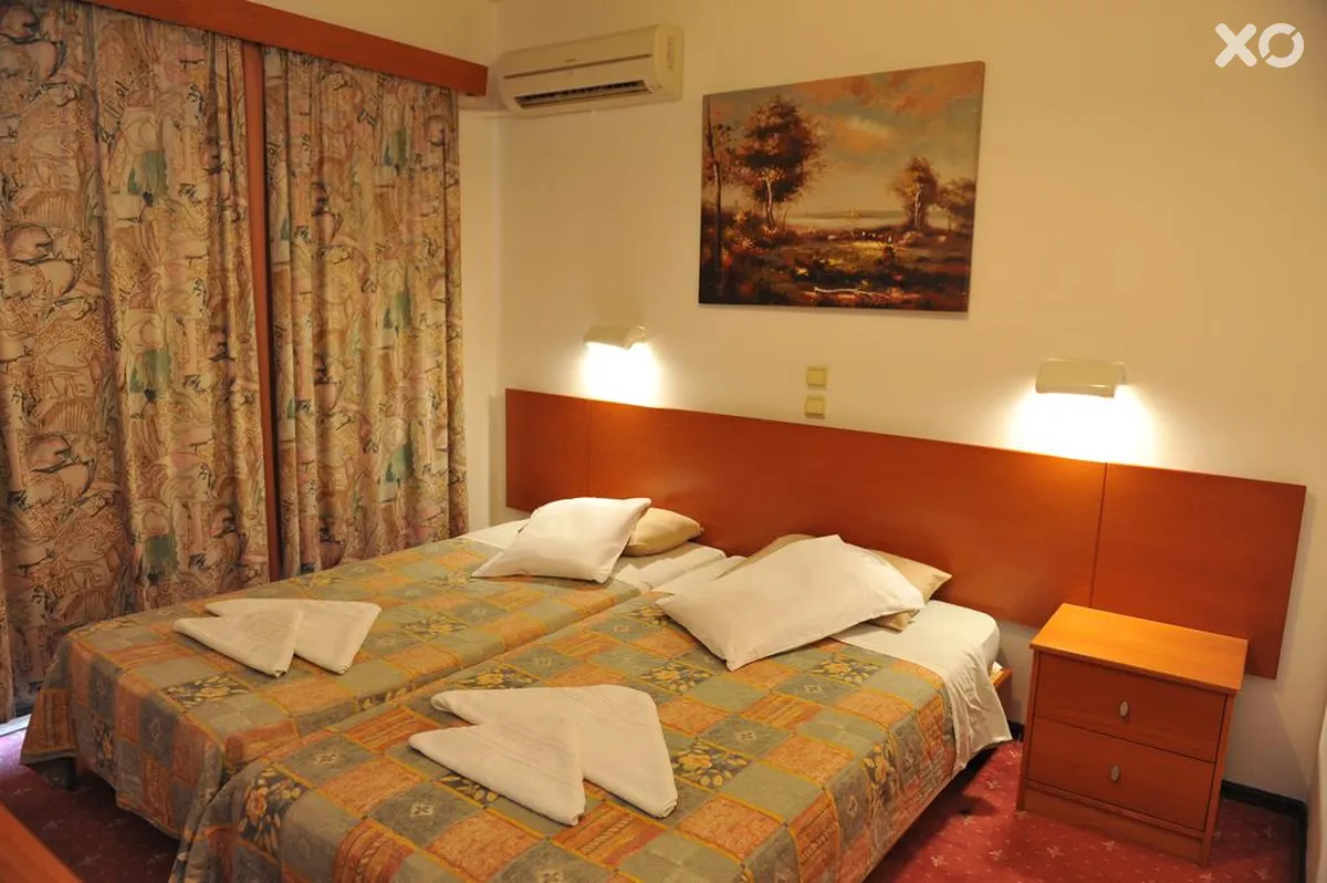 Heleni Beach Hotel