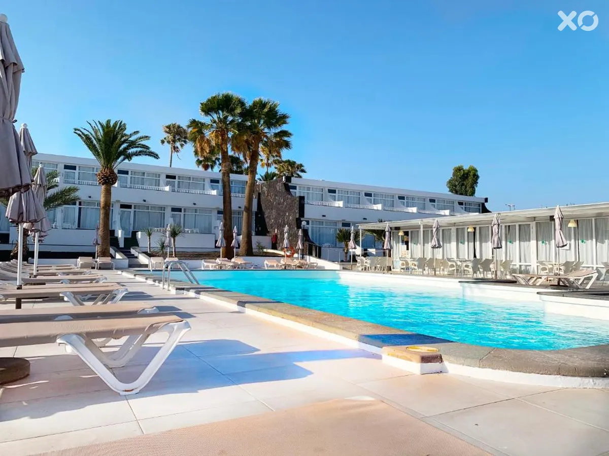 Arena Dorada Apartments