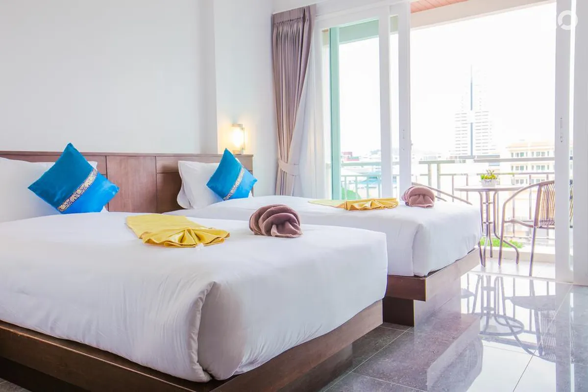 Patong Buri Resort