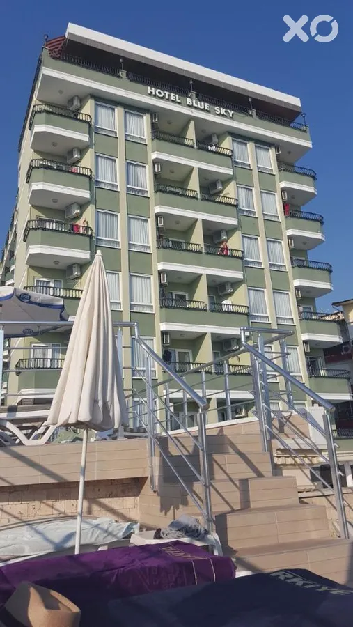 Big Blue Sky Hotel