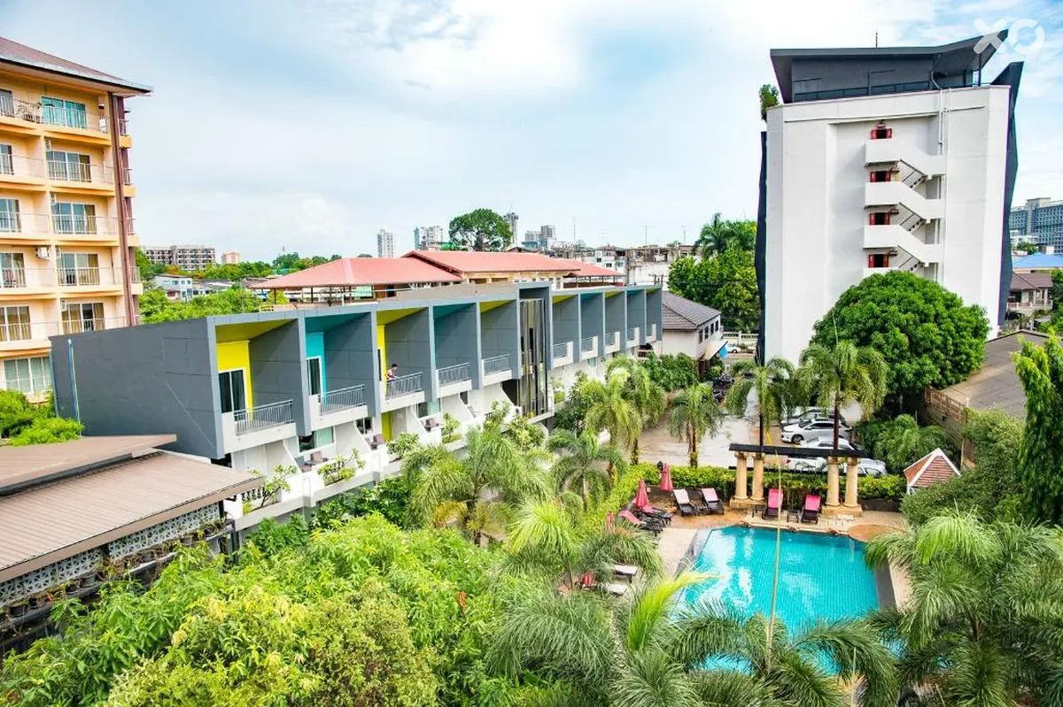 Lantana Pattaya Hotel & Resort