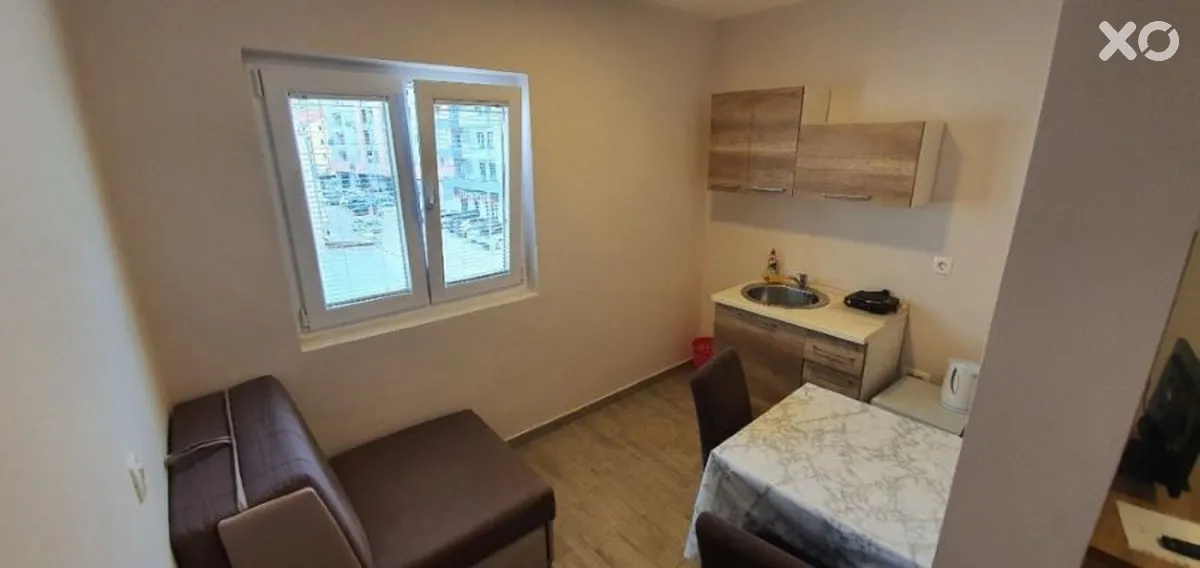 Jana Apartments