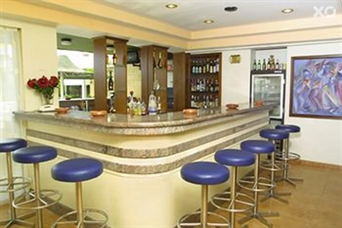 Pefkos Hotel