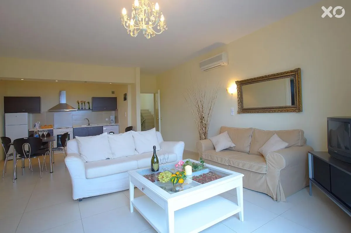 La Stella Apartments & Suites