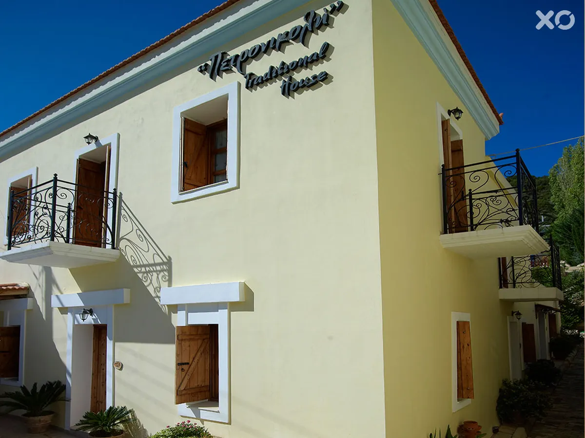 Petronikoli Traditional House