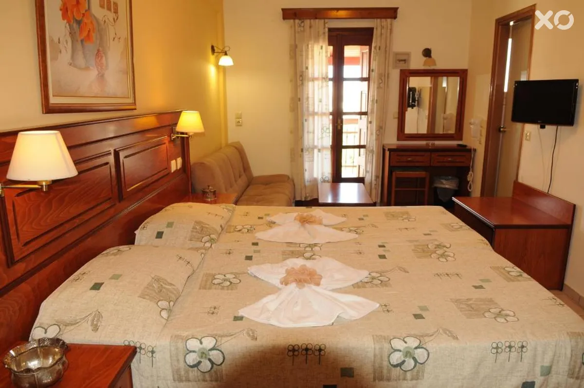 Athena Hotel