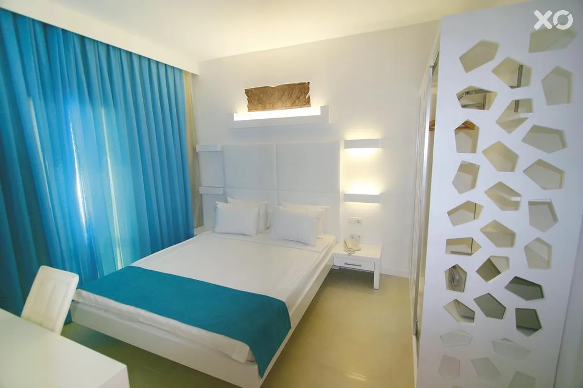 Costa Luvi Hotel