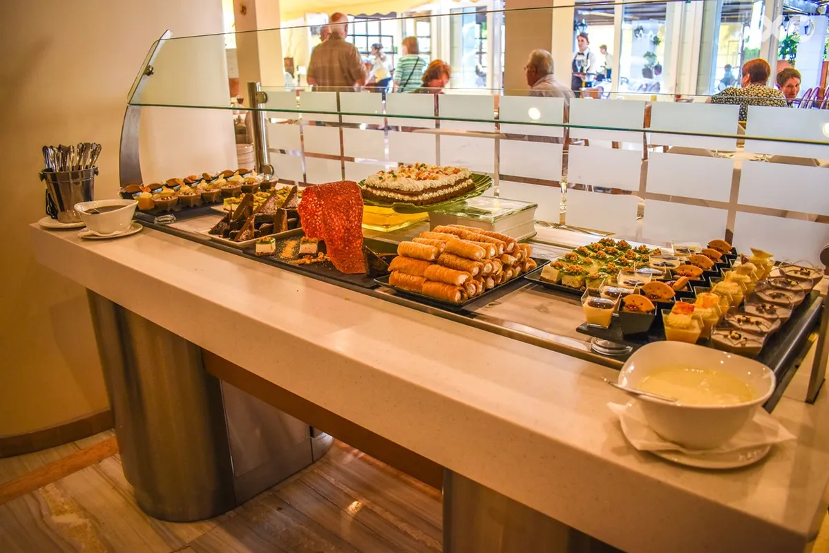 Creta Royal Hotel