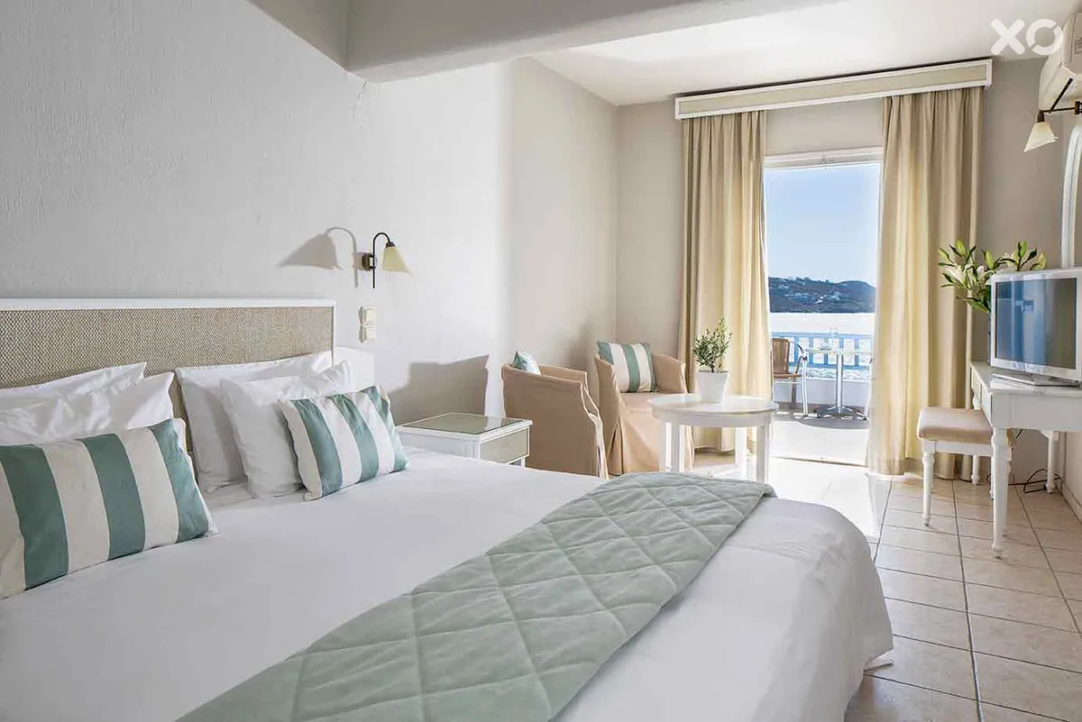 Manoulas Beach Mykonos Resort