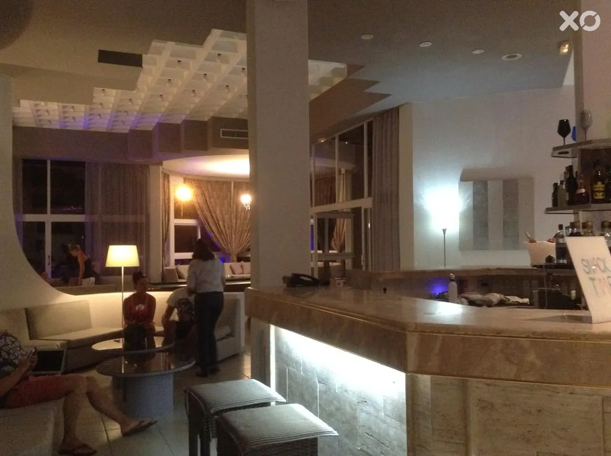 Happy Days Hotel