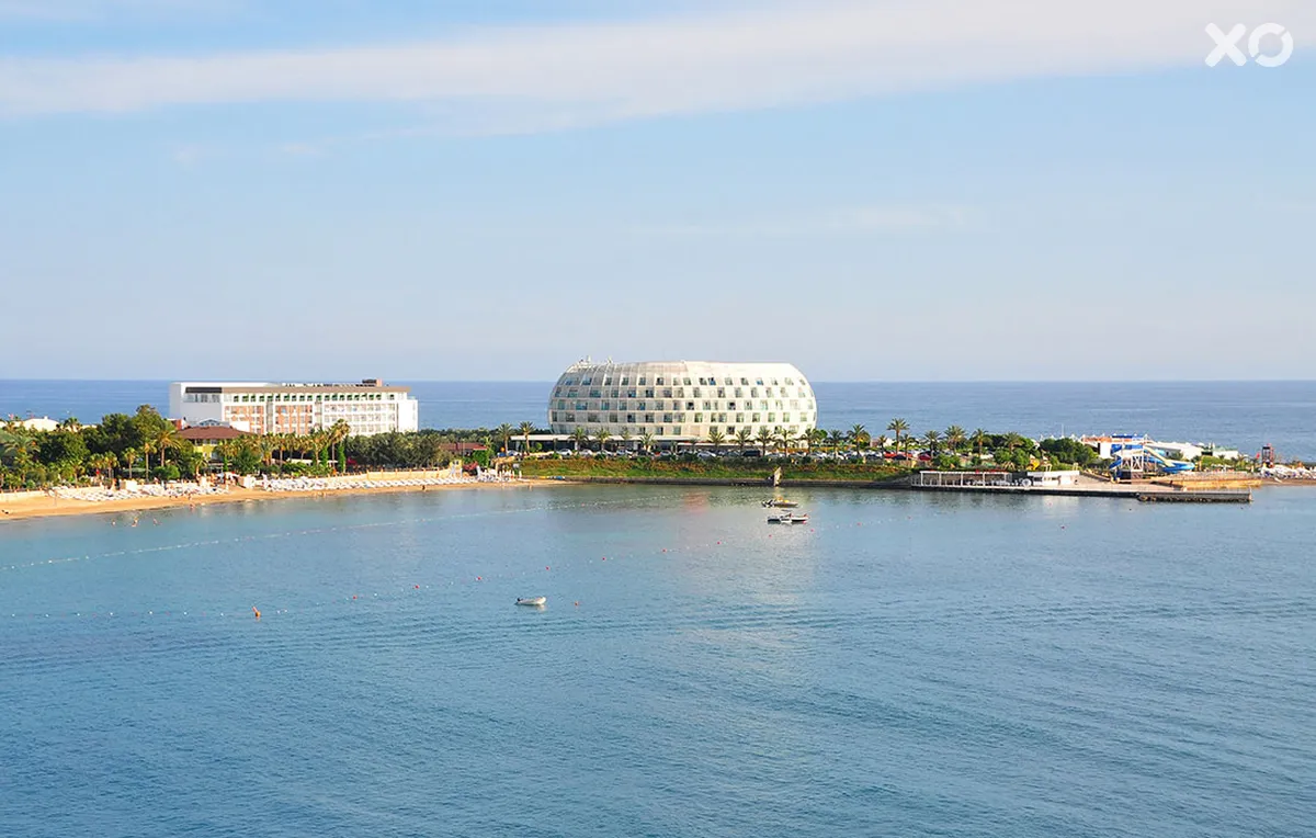 Gold Island Hotel
