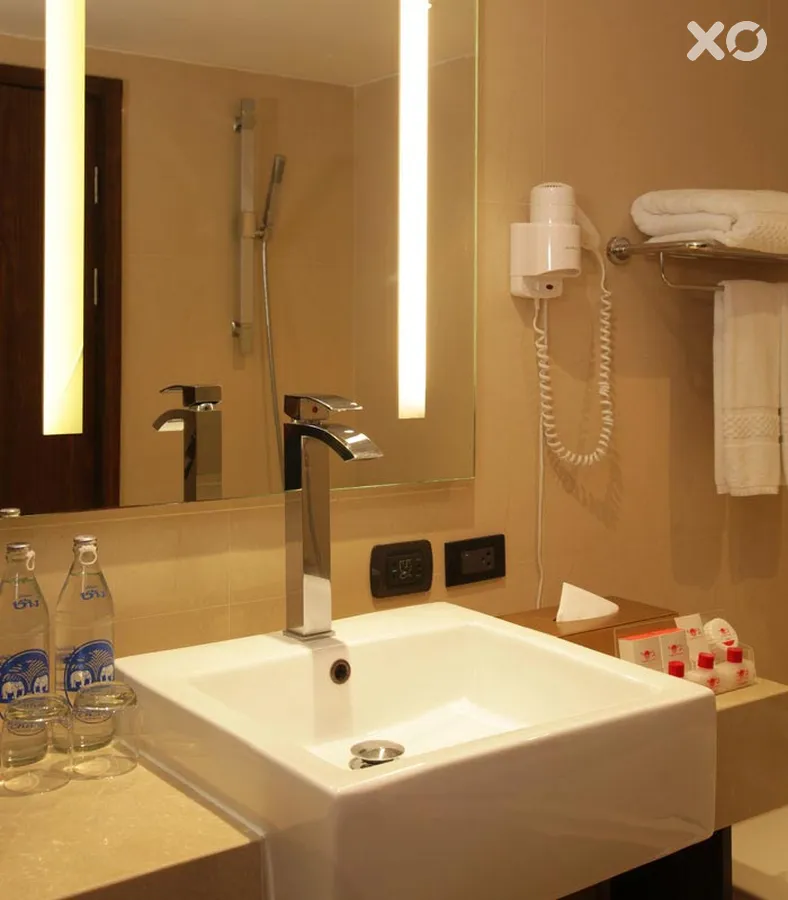 Nova Gold Hotel
